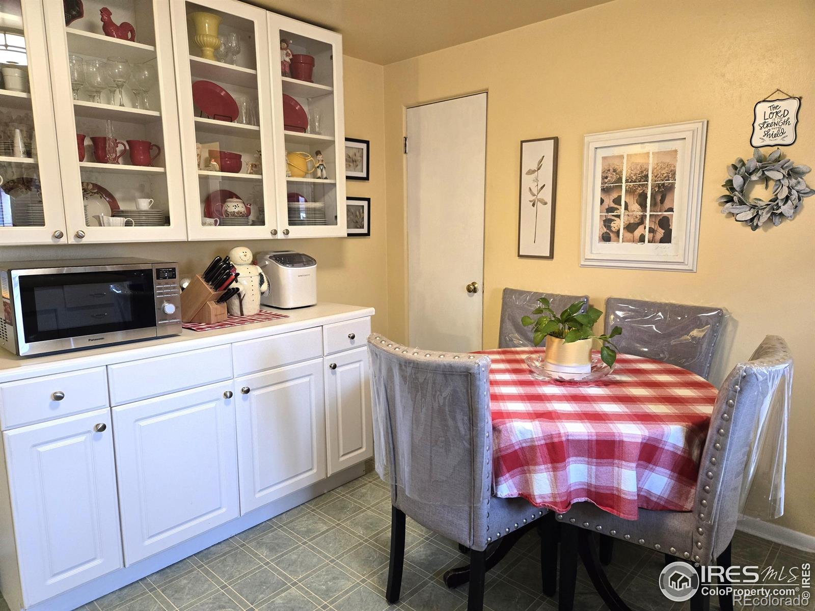 MLS Image #10 for 1697 s bryant street,denver, Colorado