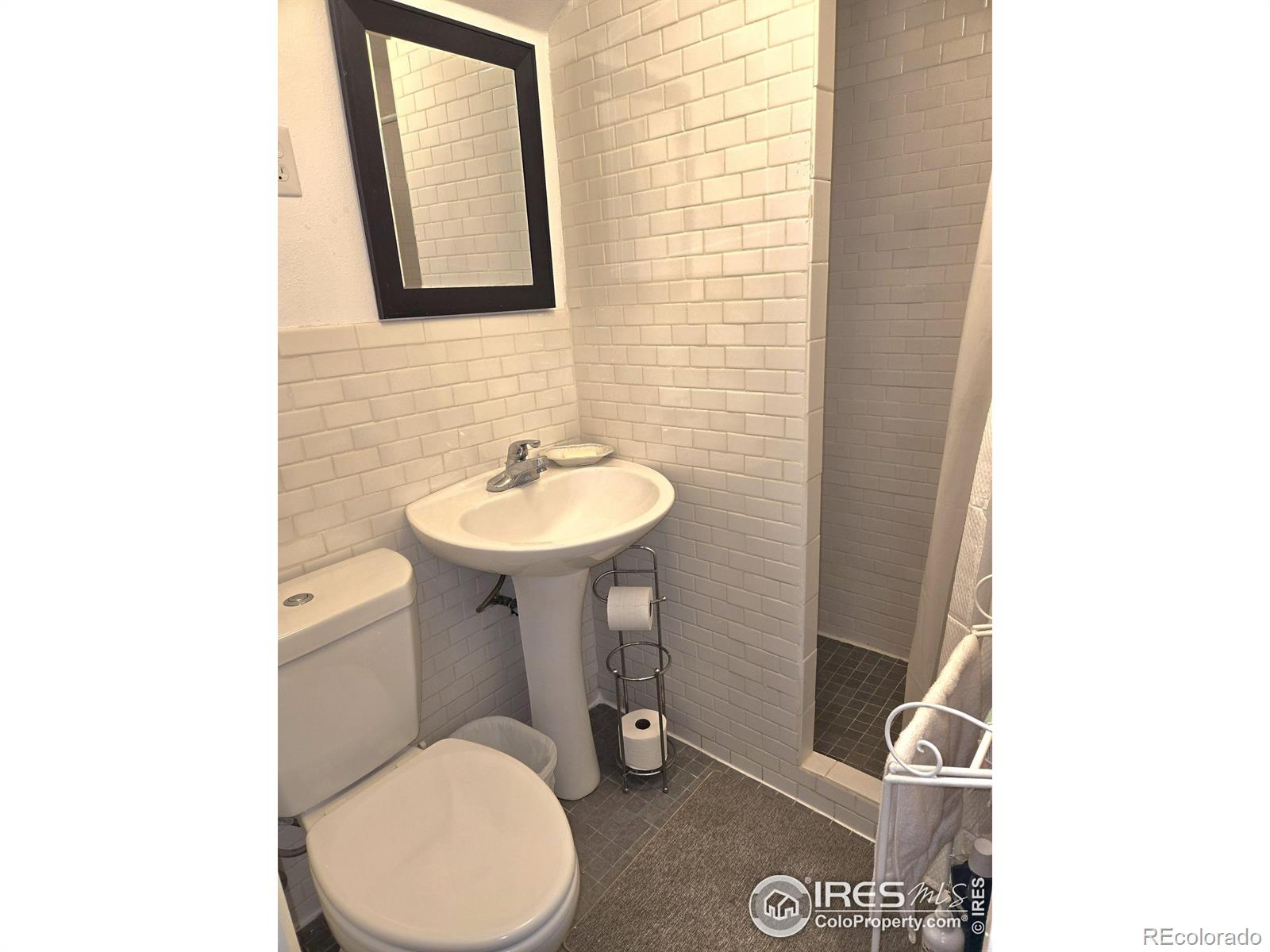 MLS Image #27 for 1697 s bryant street,denver, Colorado