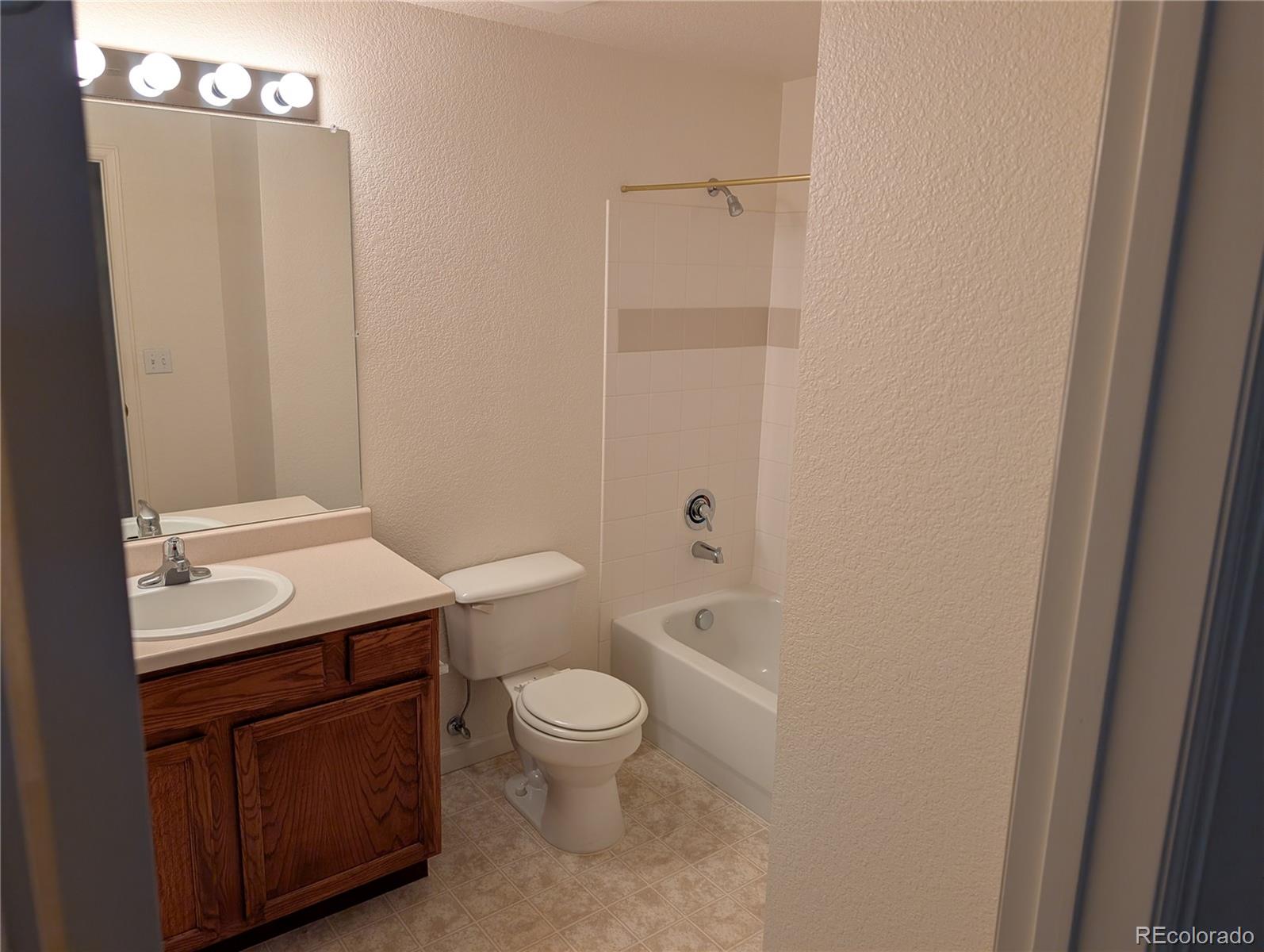 MLS Image #7 for 5703 n gibralter way 6-206,aurora, Colorado