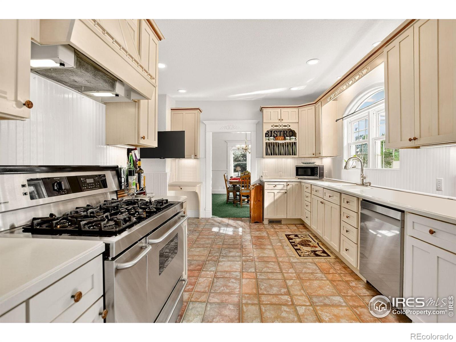 MLS Image #11 for 9224  baseline road,lafayette, Colorado
