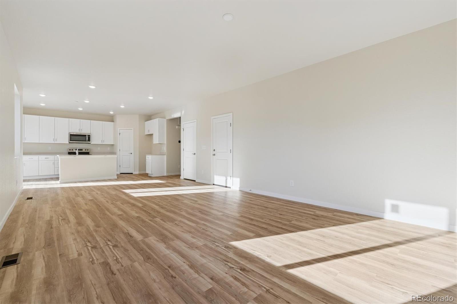 MLS Image #7 for 1462  farmstead street,brighton, Colorado