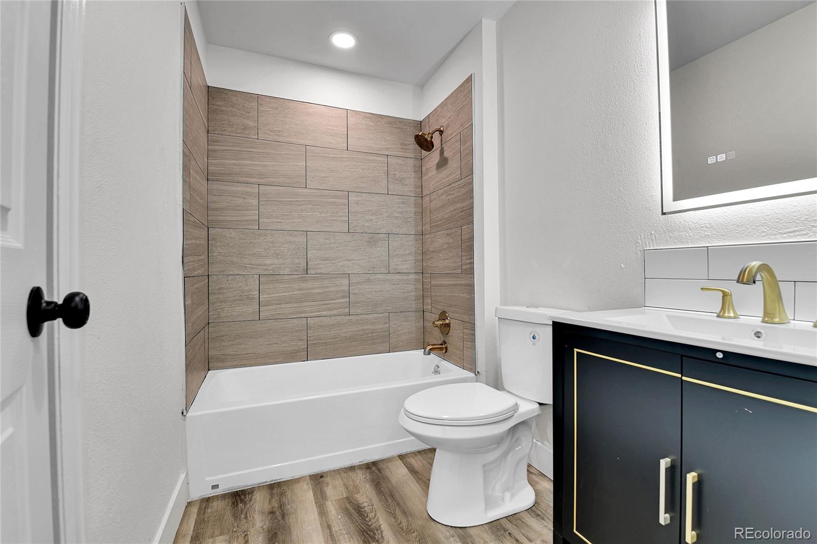 MLS Image #20 for 16555 e arkansas avenue,aurora, Colorado