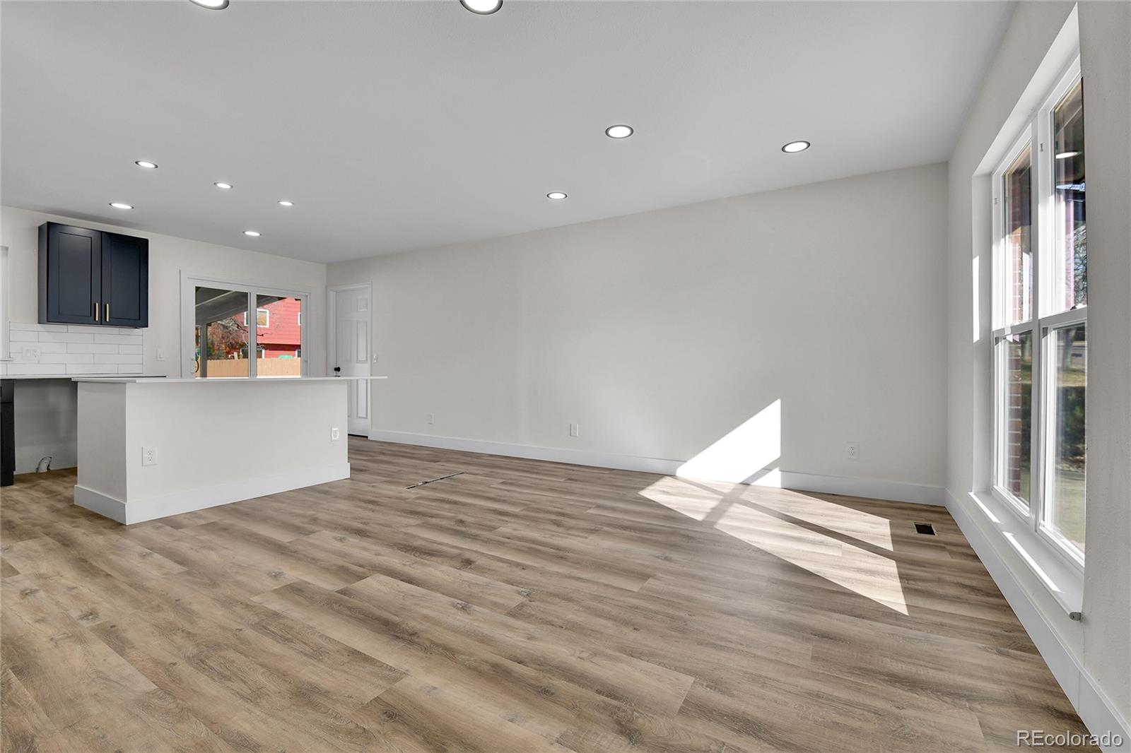 MLS Image #3 for 16555 e arkansas avenue,aurora, Colorado