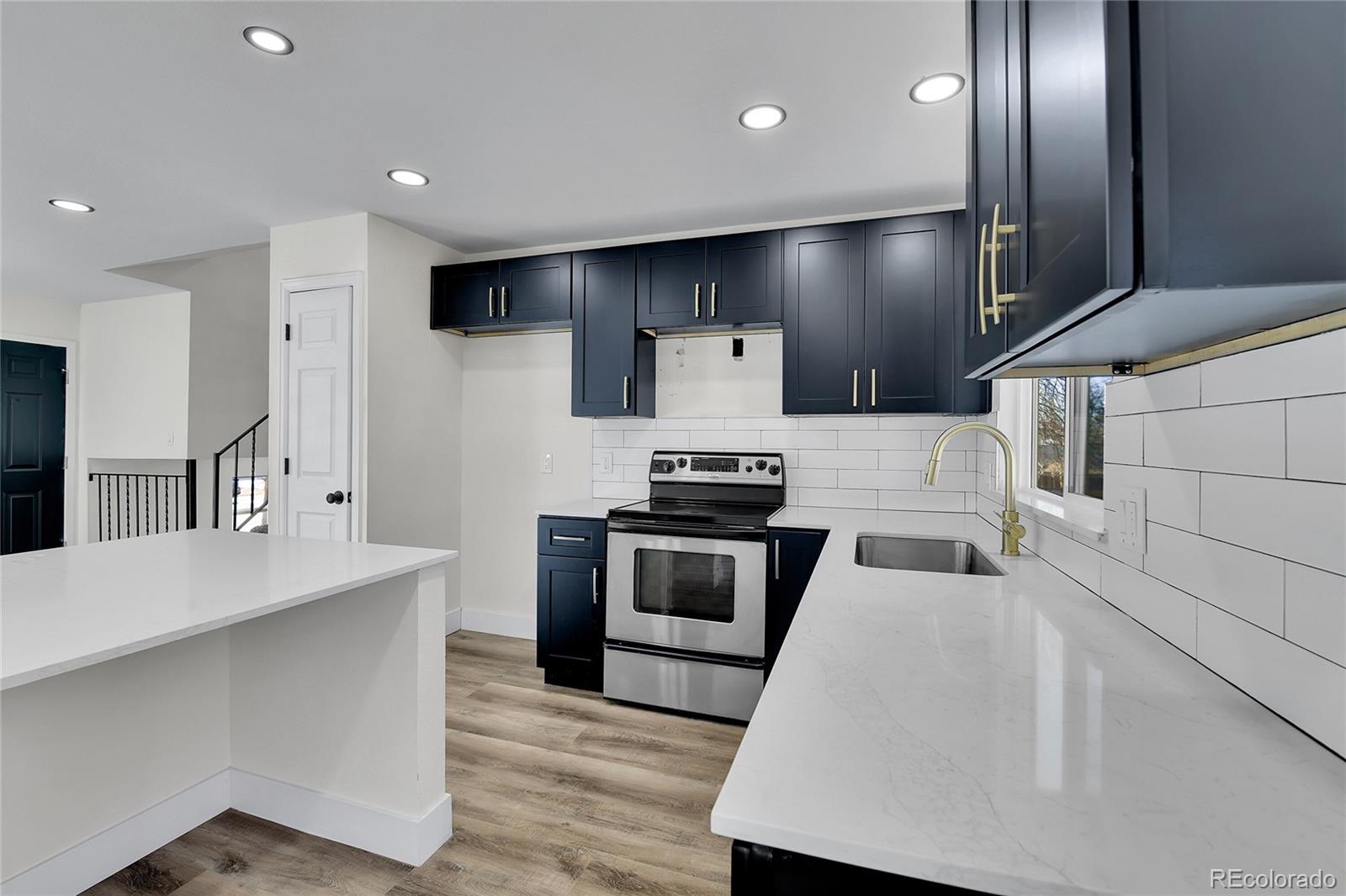 MLS Image #8 for 16555 e arkansas avenue,aurora, Colorado