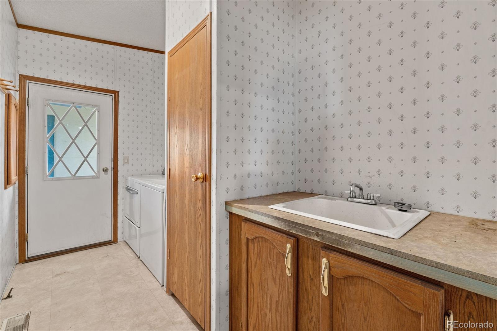 MLS Image #16 for 1711  witcher mountain road,guffey, Colorado