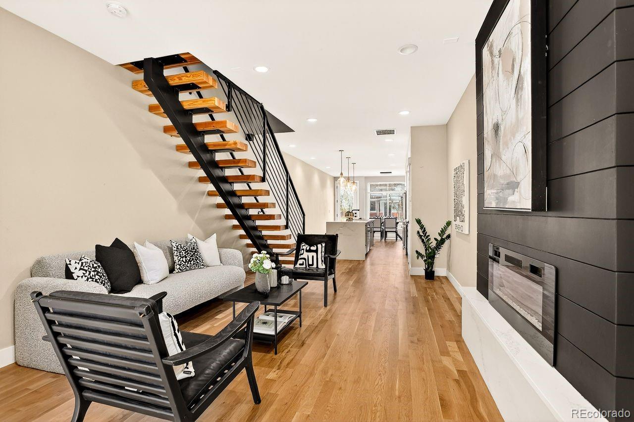 MLS Image #12 for 2179 s bannock street,denver, Colorado