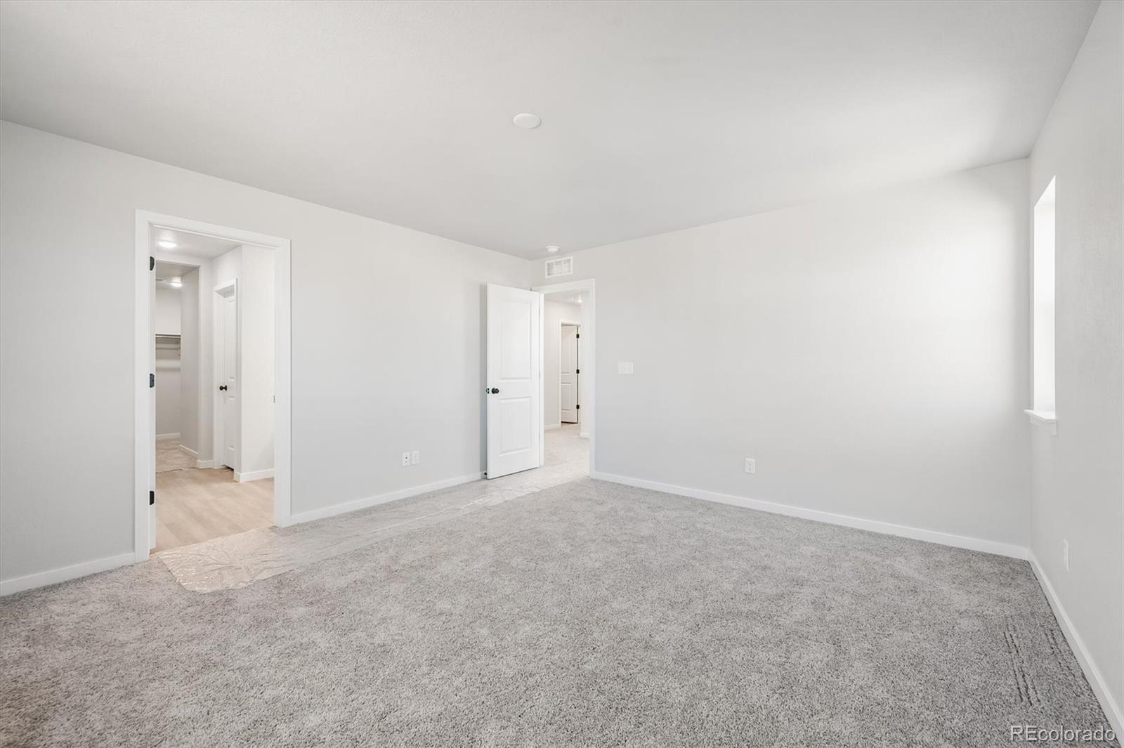 MLS Image #14 for 22795 e 47th avenue,aurora, Colorado