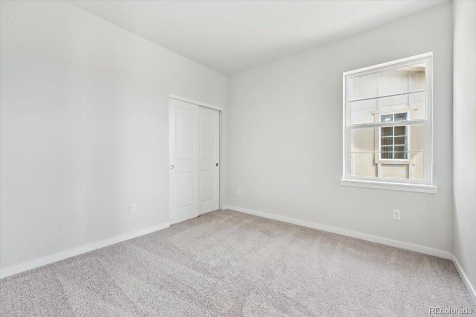 MLS Image #15 for 22639 e 47th drive,aurora, Colorado