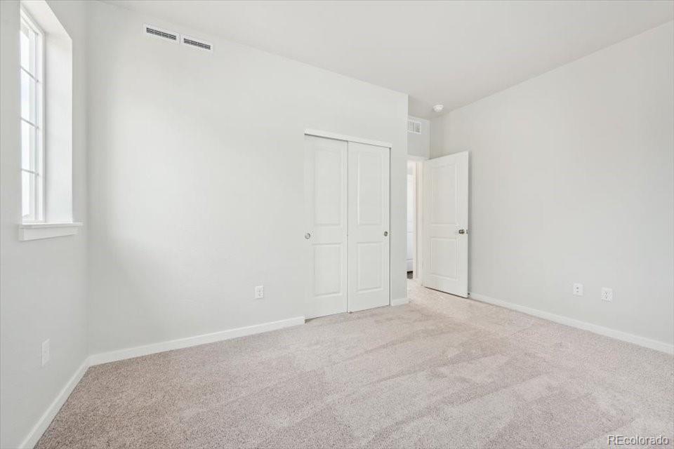 MLS Image #18 for 22639 e 47th drive,aurora, Colorado