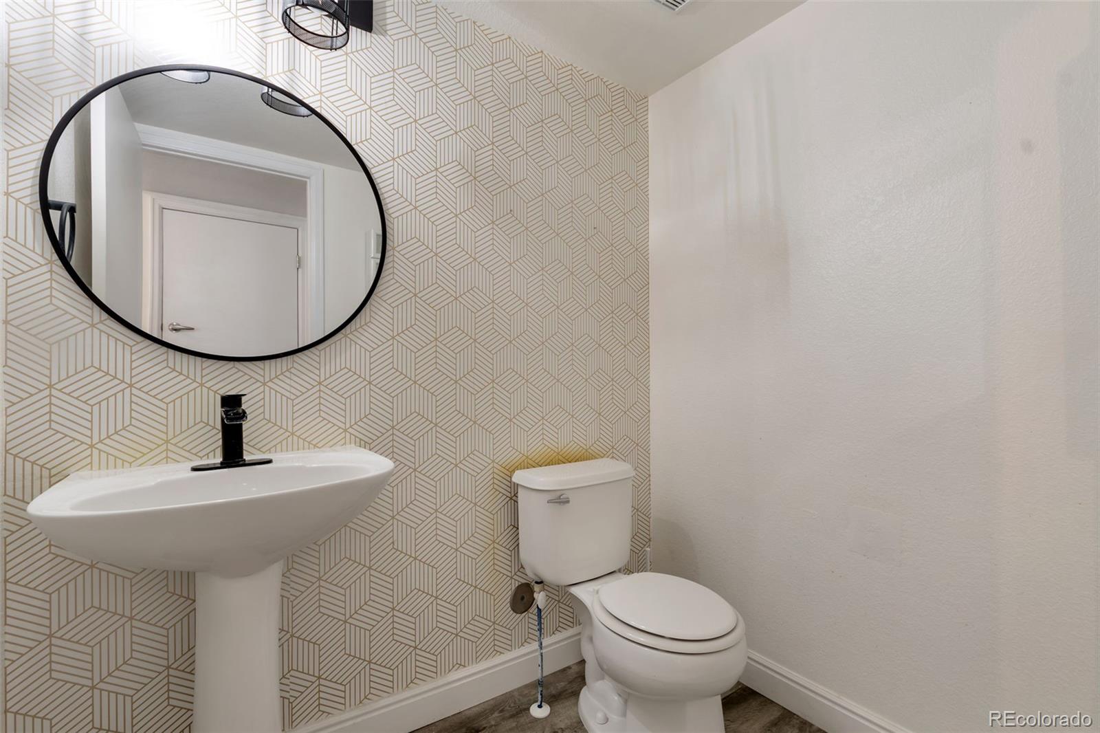 MLS Image #10 for 5128  orleans court,denver, Colorado