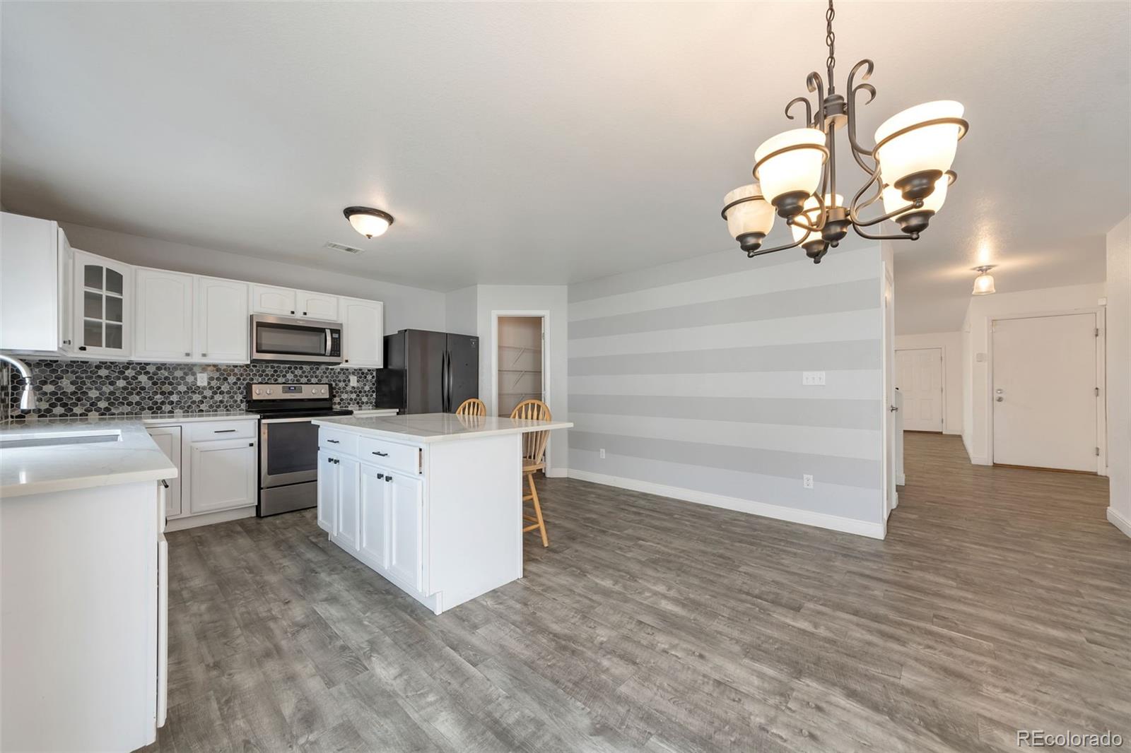 MLS Image #16 for 5128  orleans court,denver, Colorado