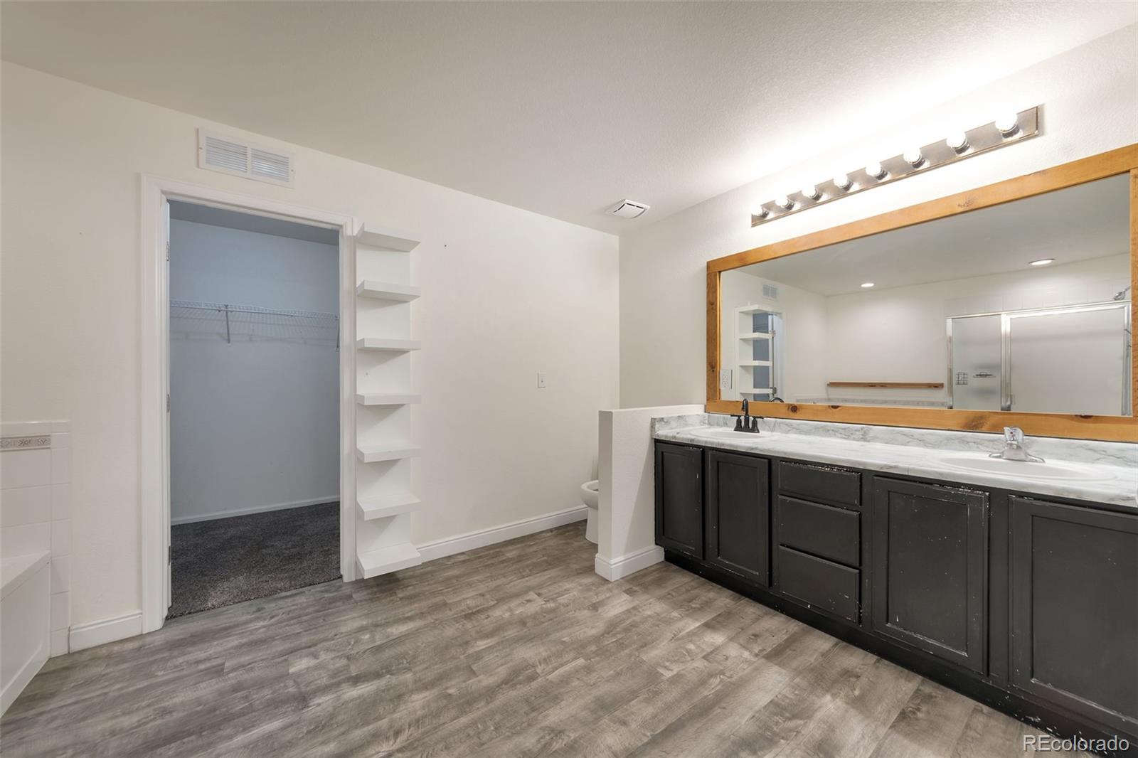 MLS Image #20 for 5128  orleans court,denver, Colorado