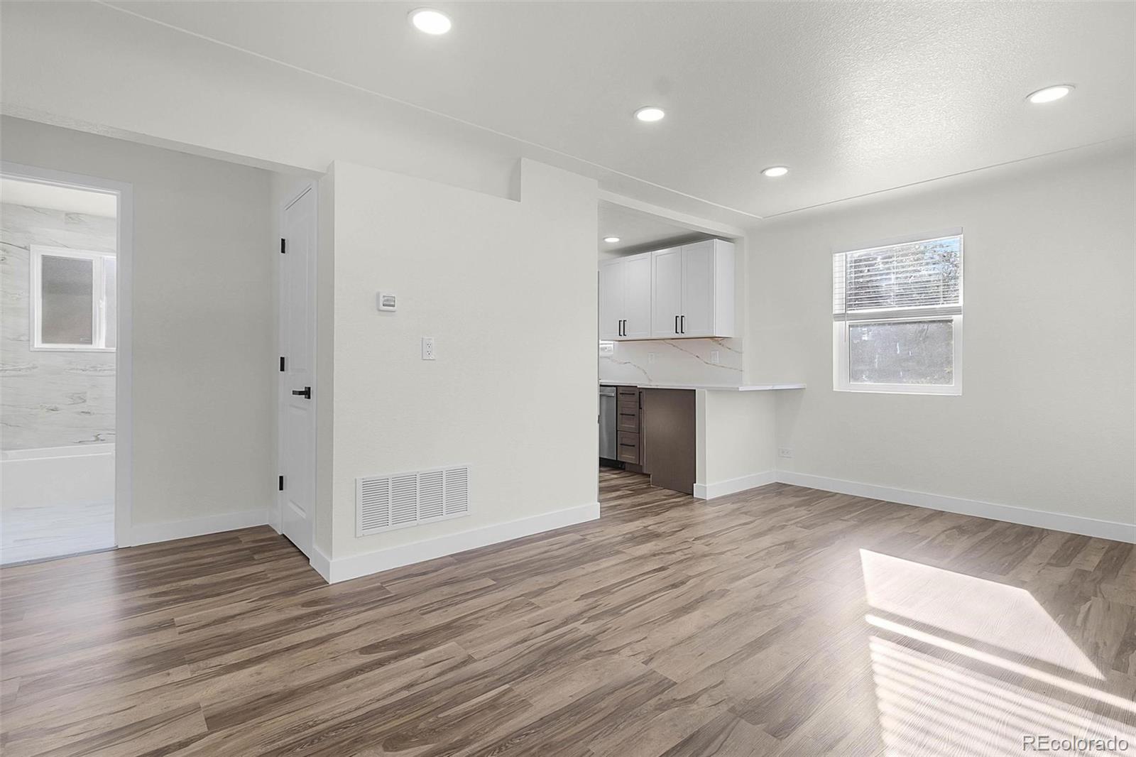 MLS Image #4 for 6  utica street,denver, Colorado