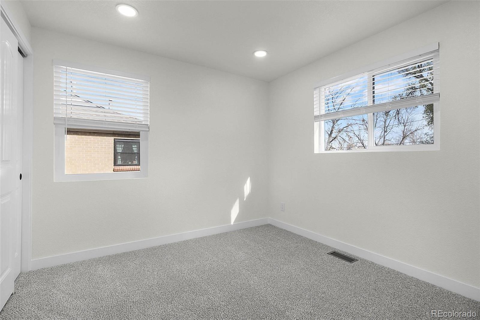 MLS Image #7 for 6  utica street,denver, Colorado