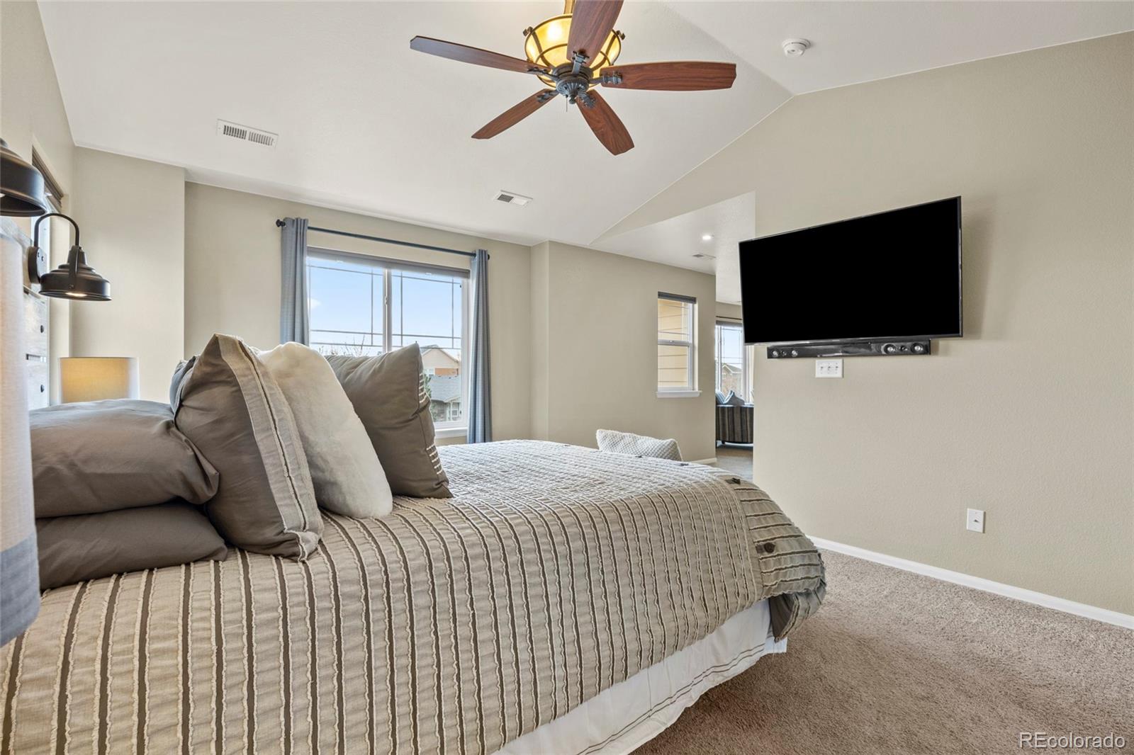 MLS Image #19 for 25223 e 2nd avenue,aurora, Colorado