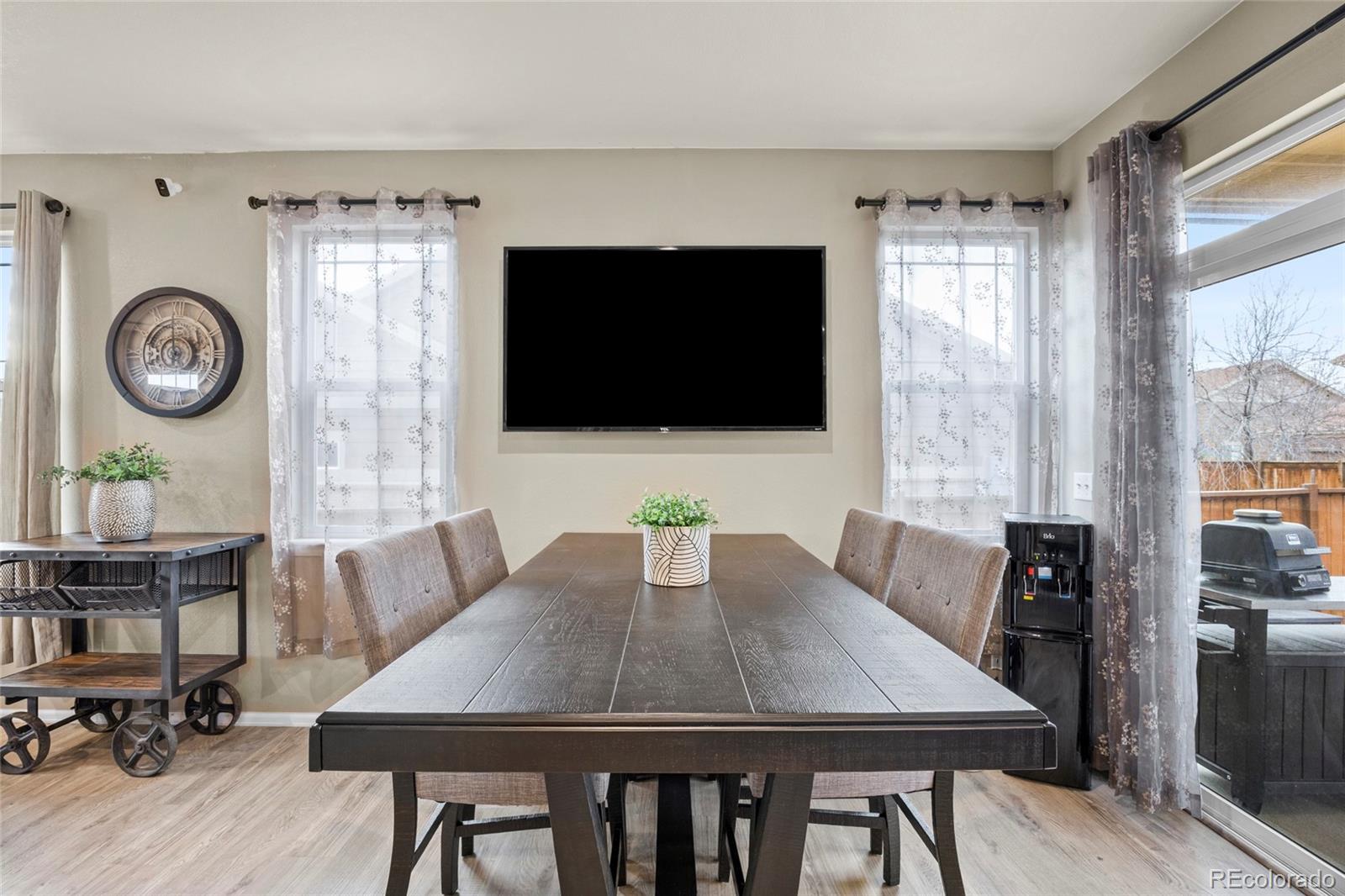 MLS Image #5 for 25223 e 2nd avenue,aurora, Colorado