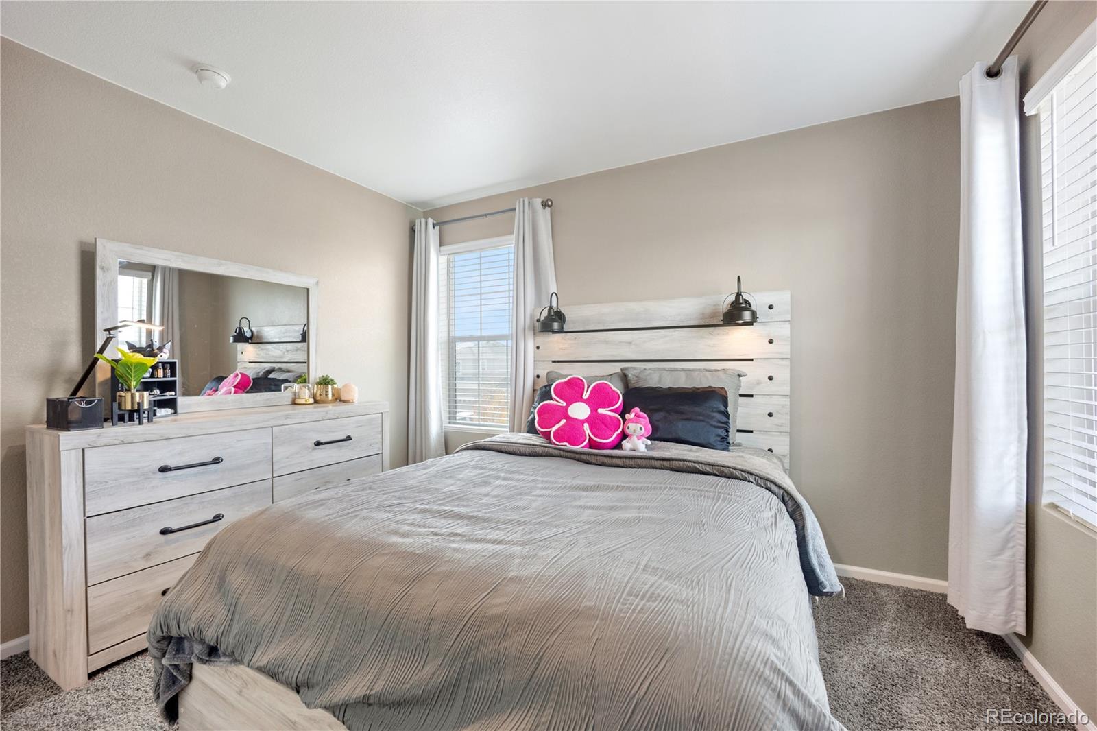 MLS Image #23 for 19911 e 61st place,aurora, Colorado