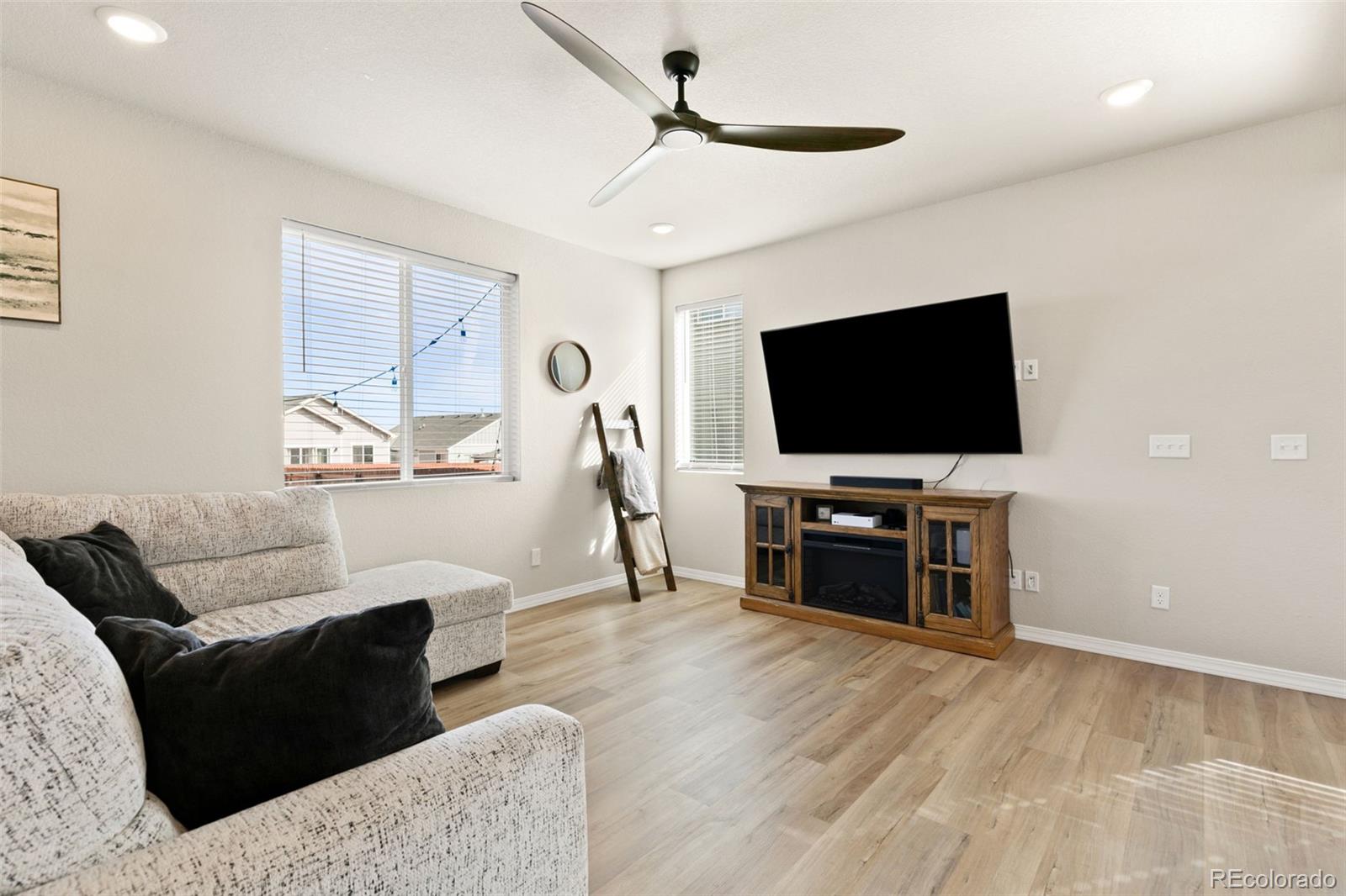 MLS Image #13 for 10765  rolling mesa drive,peyton, Colorado