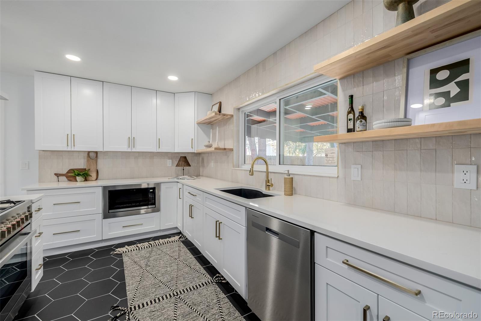 MLS Image #10 for 2213 s meade street,denver, Colorado