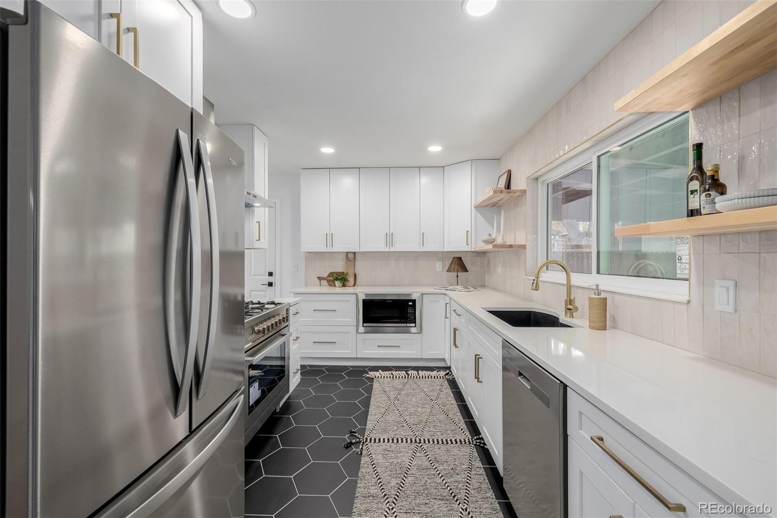 MLS Image #7 for 2213 s meade street,denver, Colorado