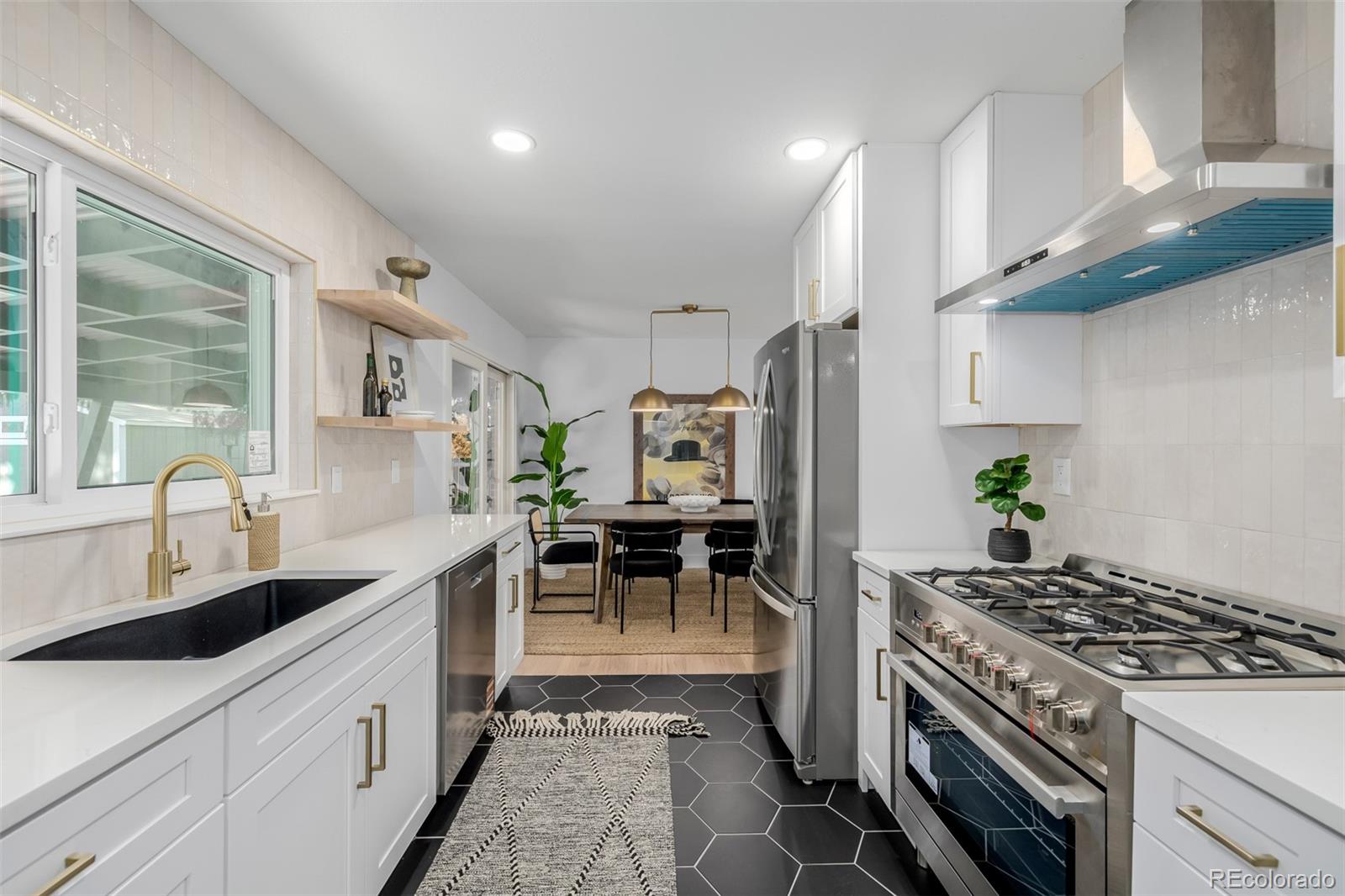 MLS Image #8 for 2213 s meade street,denver, Colorado