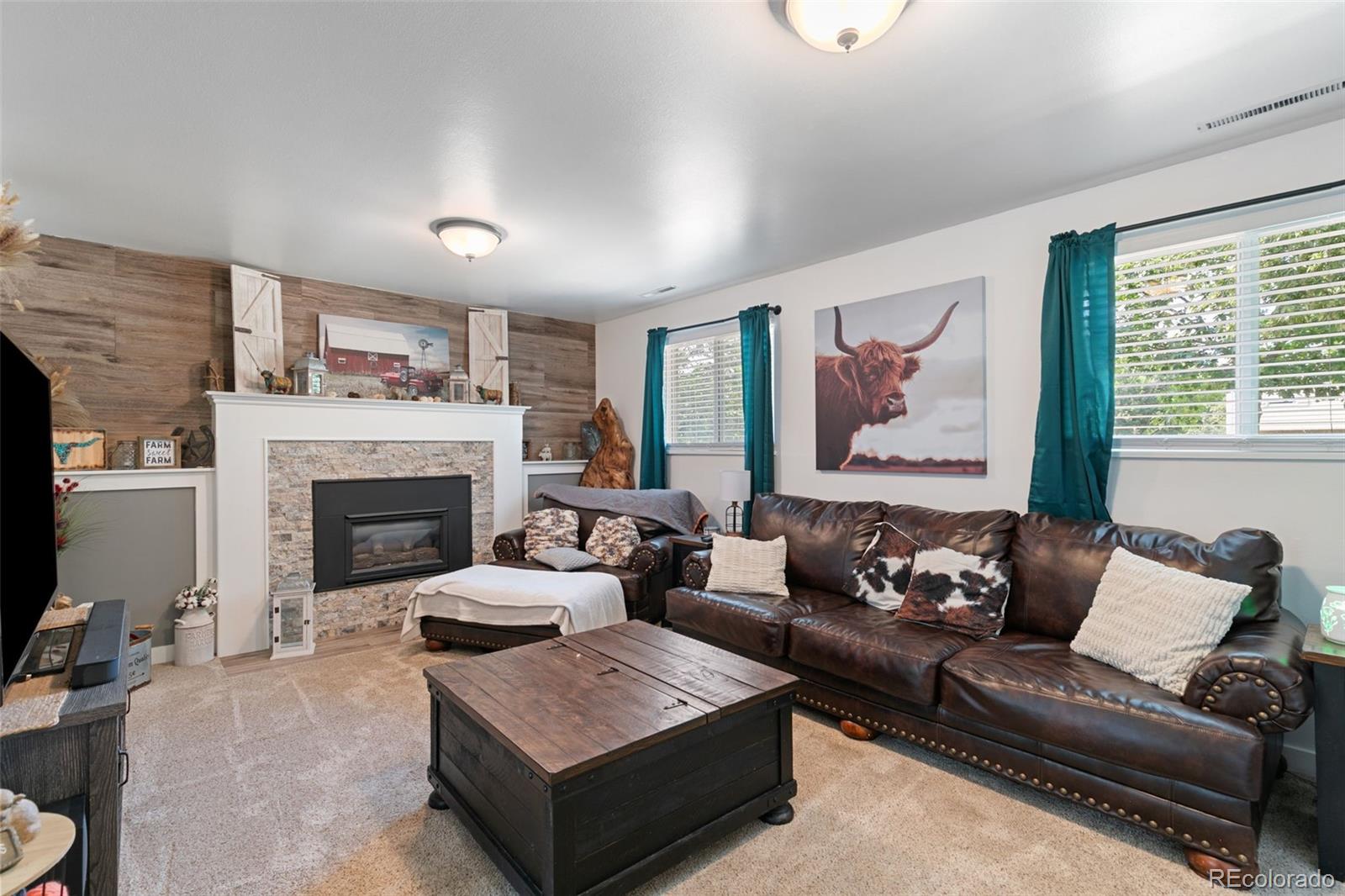 MLS Image #11 for 1921  van diest road,colorado springs, Colorado