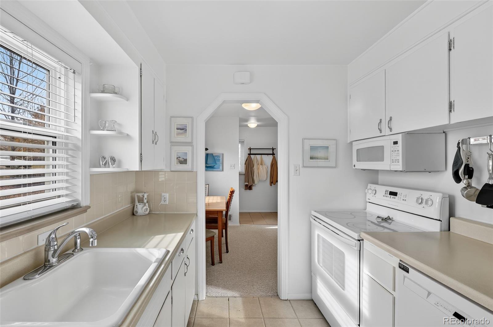 MLS Image #13 for 3420 s eudora street,denver, Colorado