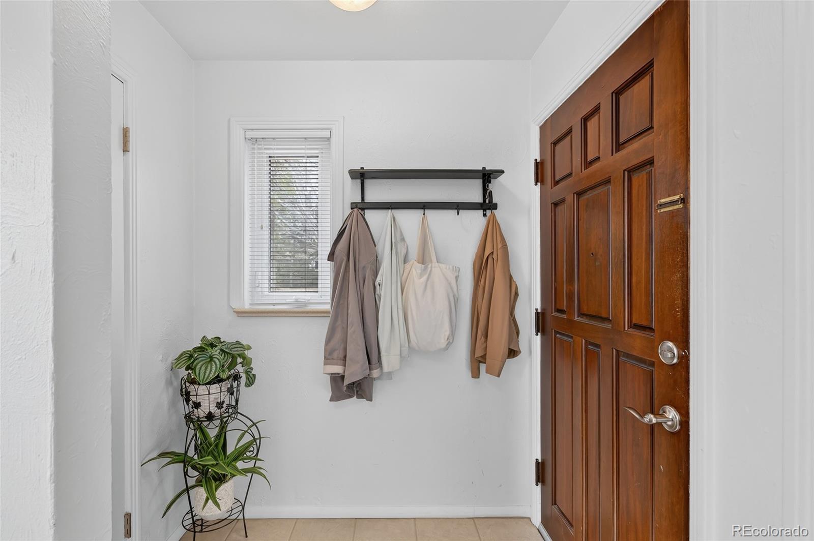 MLS Image #5 for 3420 s eudora street,denver, Colorado