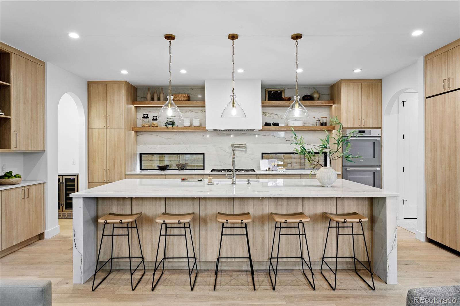 MLS Image #12 for 592 s high street,denver, Colorado