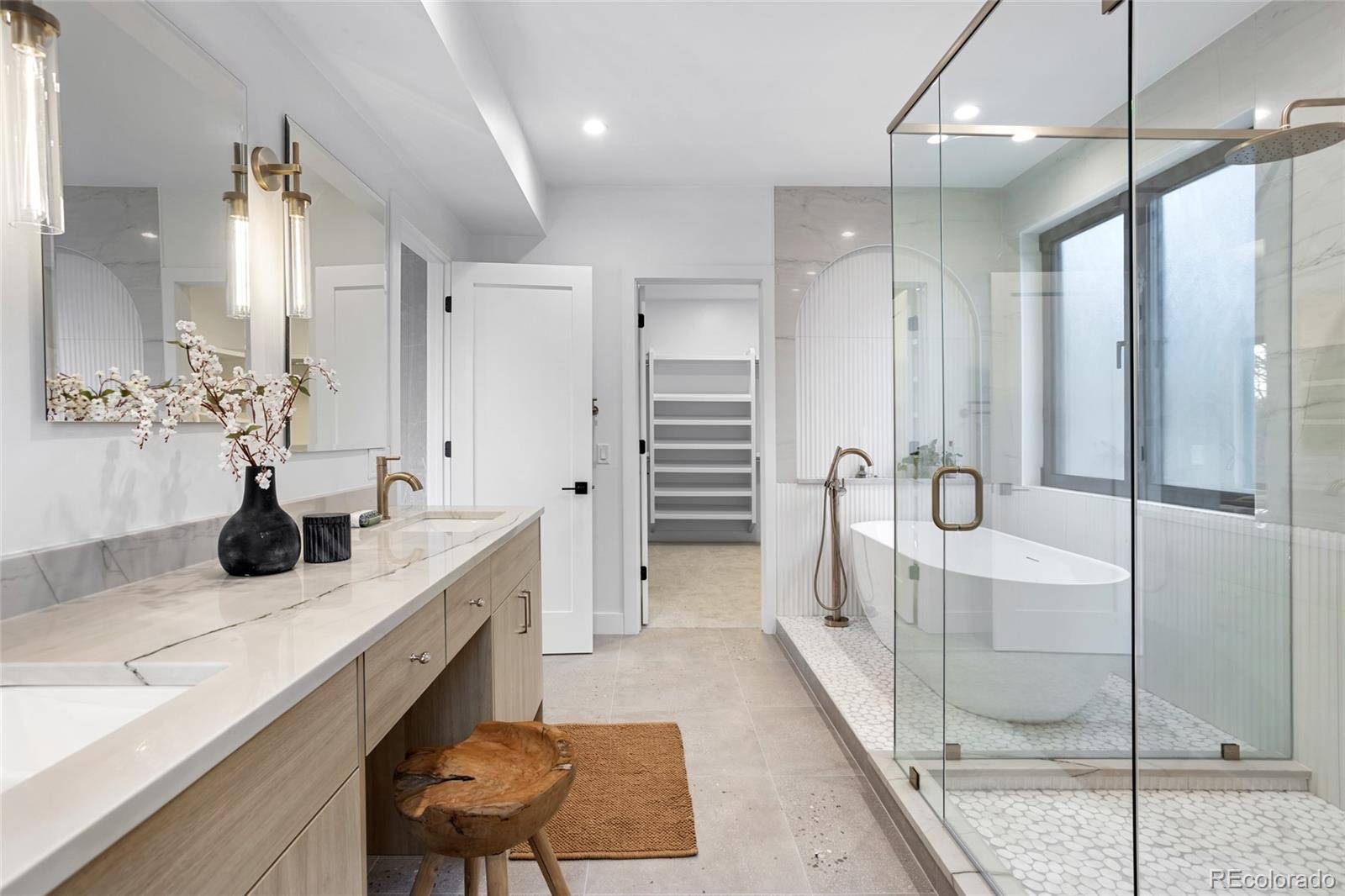 MLS Image #25 for 592 s high street,denver, Colorado