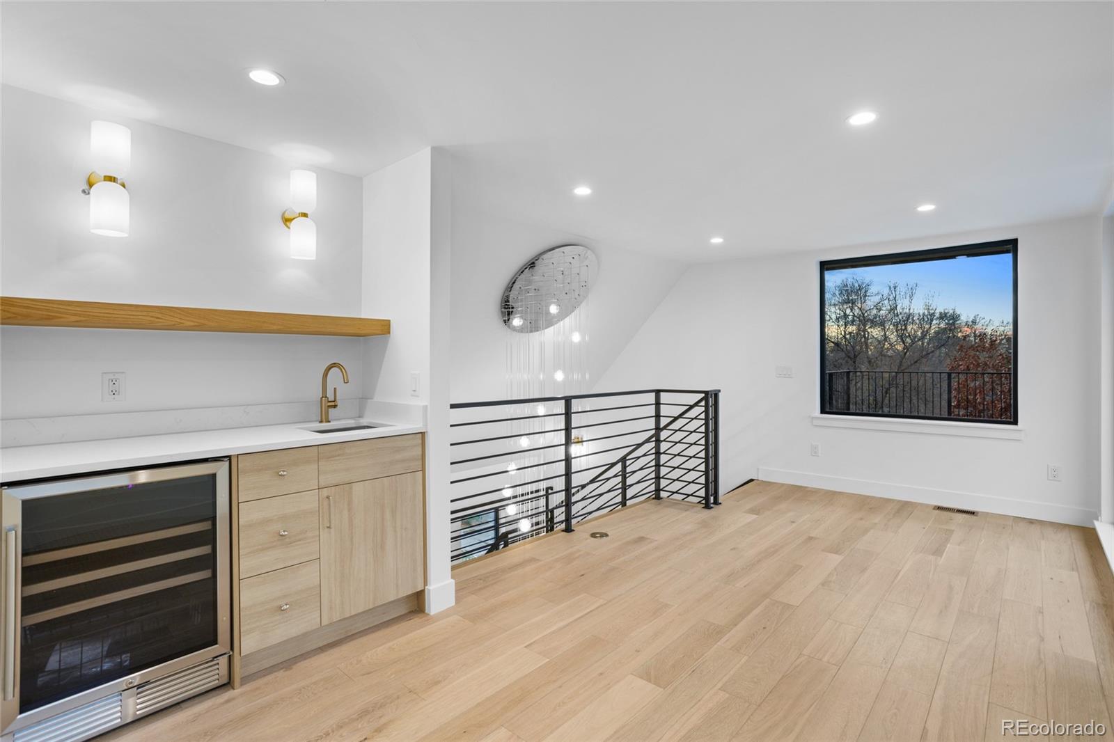 MLS Image #32 for 592 s high street,denver, Colorado