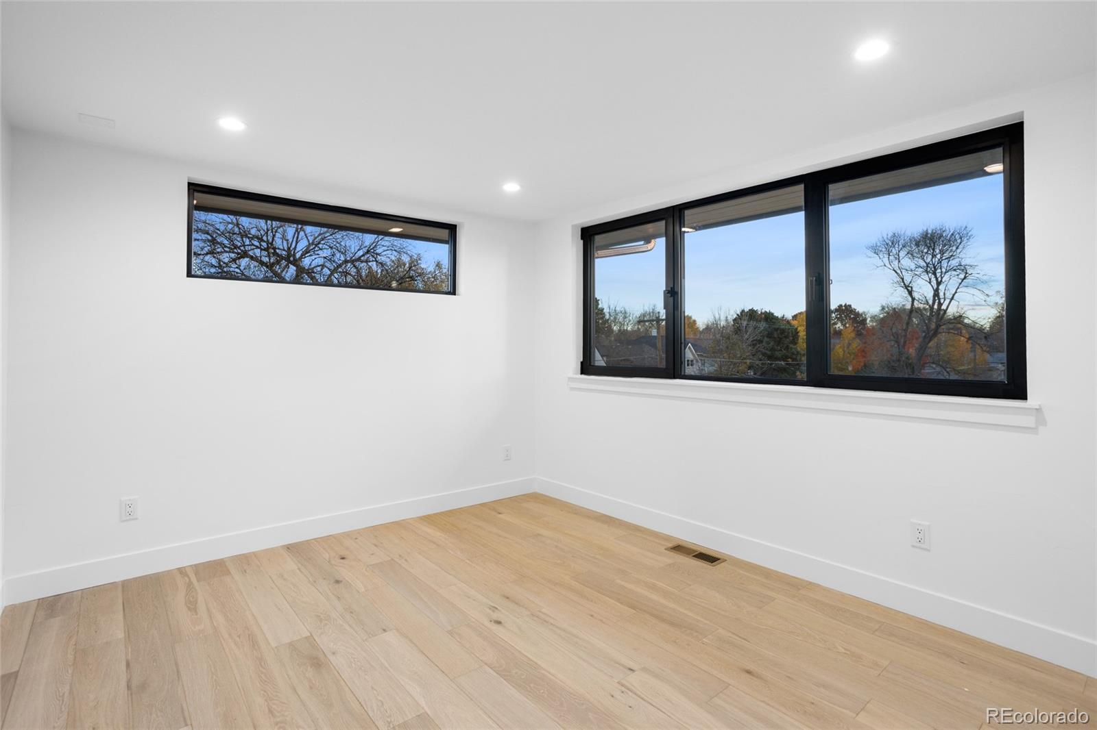 MLS Image #33 for 592 s high street,denver, Colorado