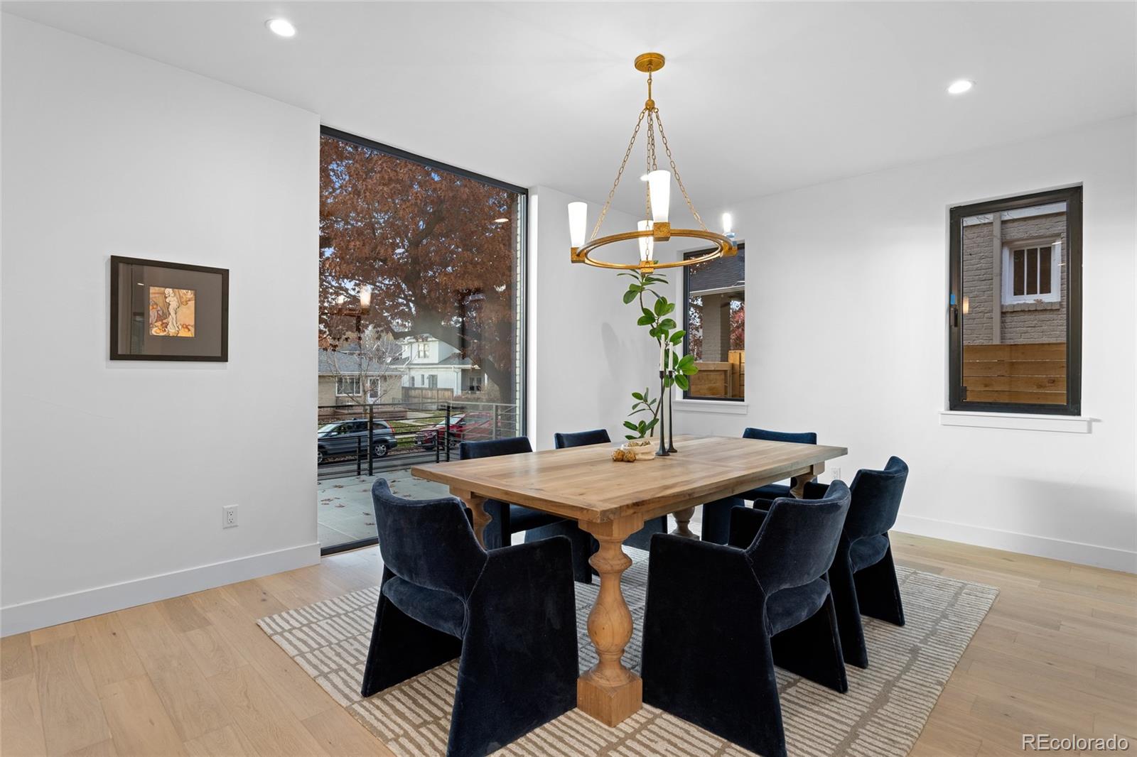 MLS Image #4 for 592 s high street,denver, Colorado