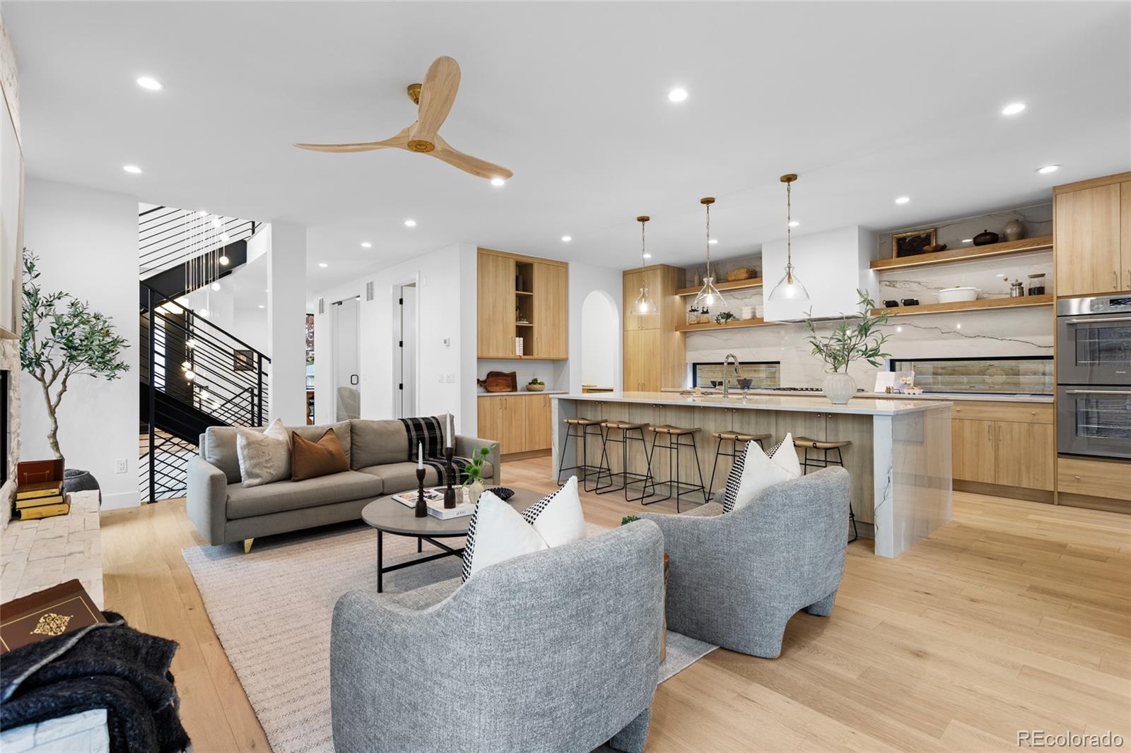 MLS Image #8 for 592 s high street,denver, Colorado