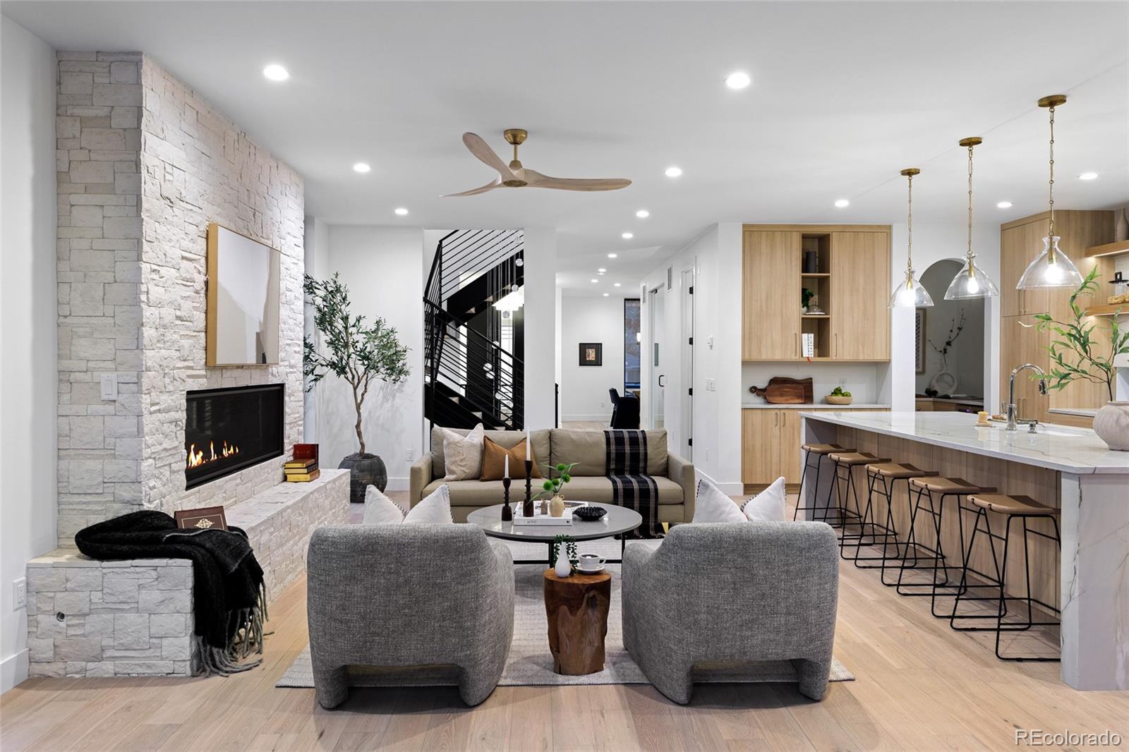 MLS Image #9 for 592 s high street,denver, Colorado