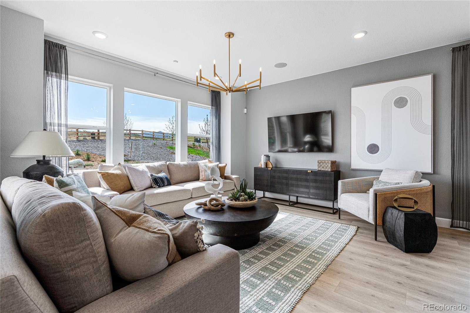 MLS Image #7 for 707  bradley circle,elizabeth, Colorado