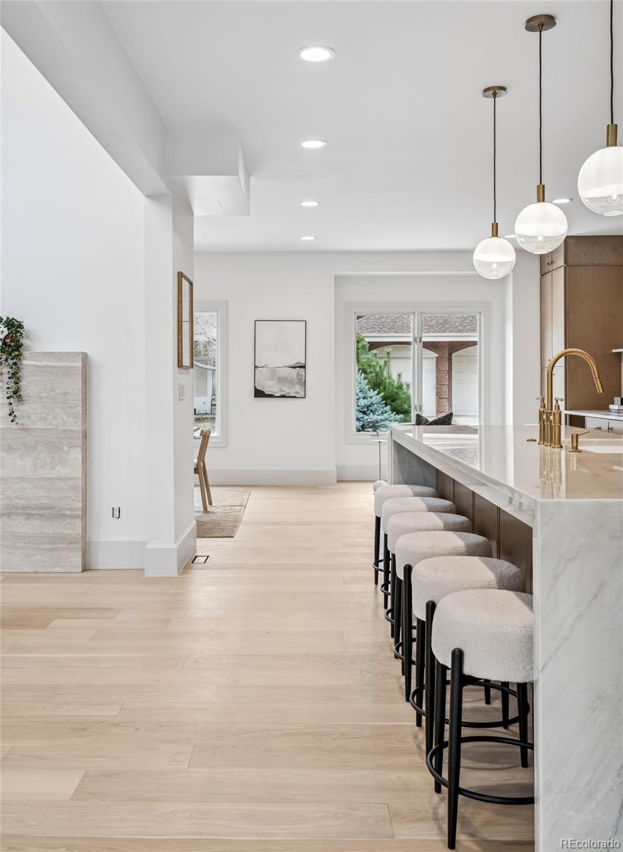MLS Image #10 for 400 s steele street,denver, Colorado