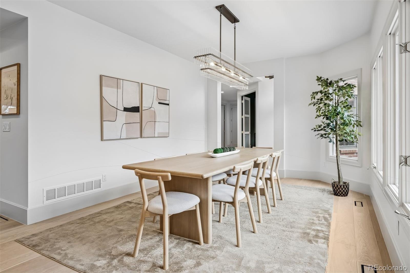 MLS Image #14 for 400 s steele street,denver, Colorado
