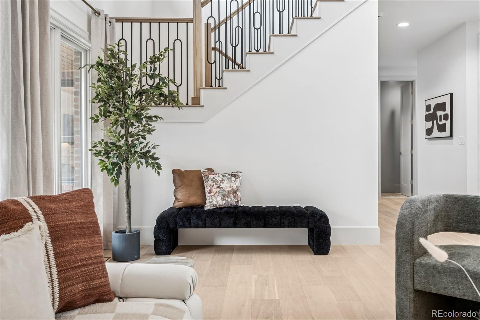 MLS Image #20 for 400 s steele street,denver, Colorado