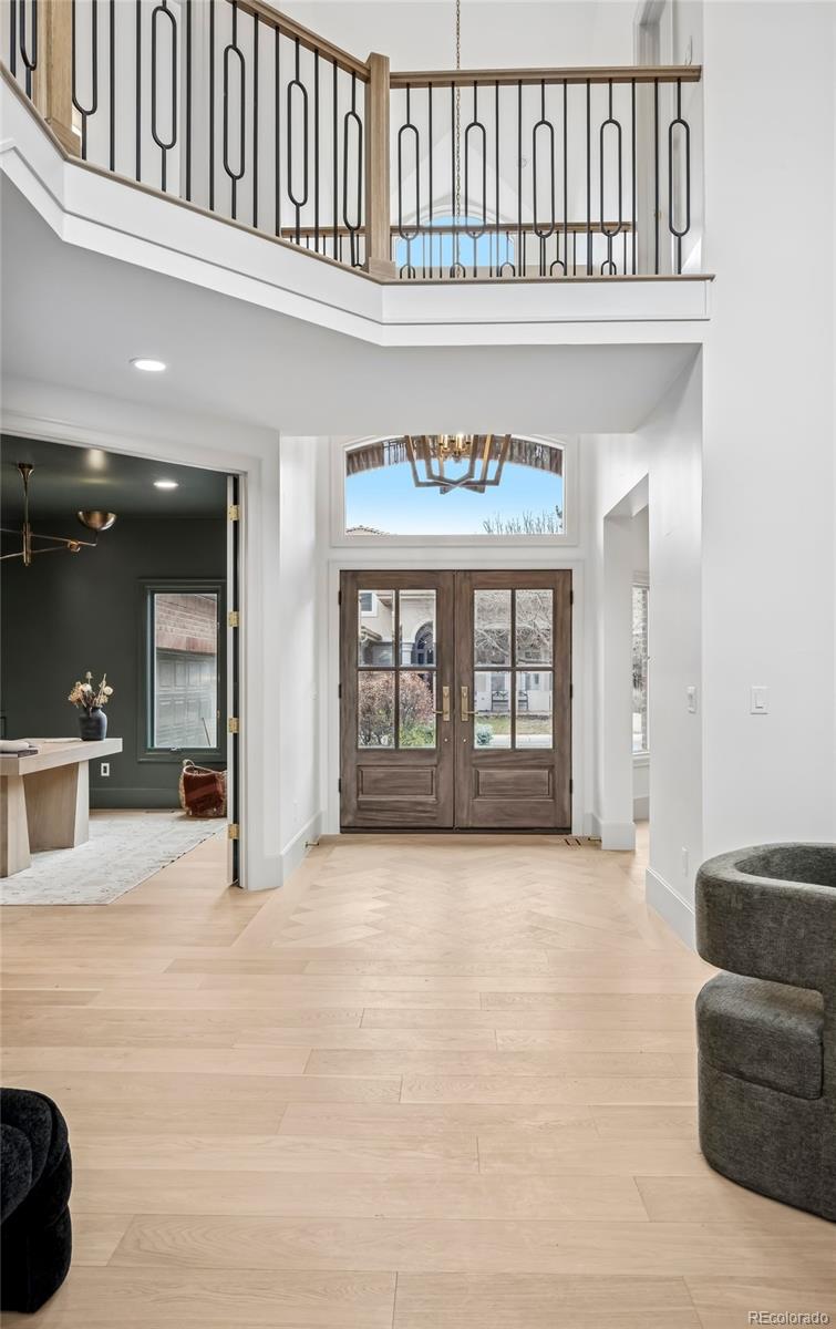 MLS Image #4 for 400 s steele street,denver, Colorado