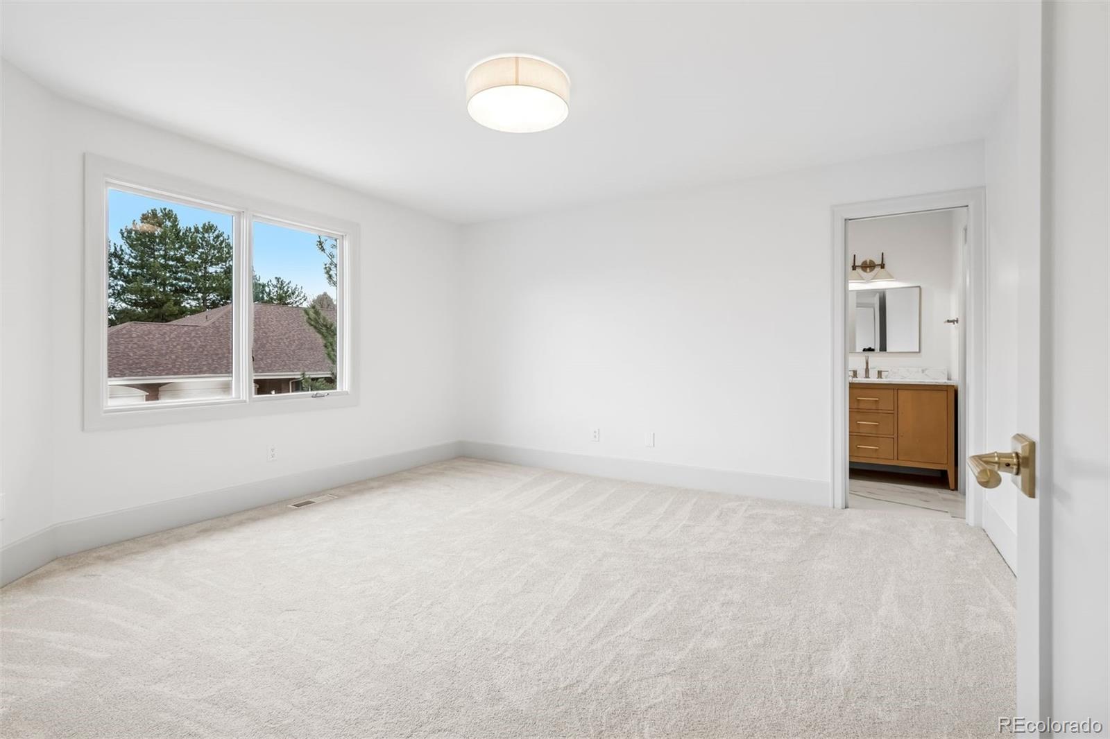 MLS Image #41 for 400 s steele street,denver, Colorado