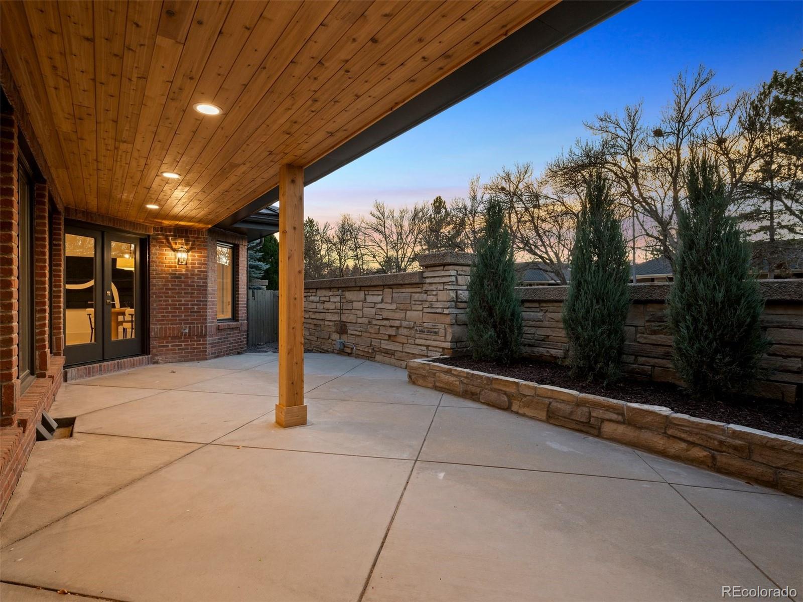 MLS Image #47 for 400 s steele street,denver, Colorado