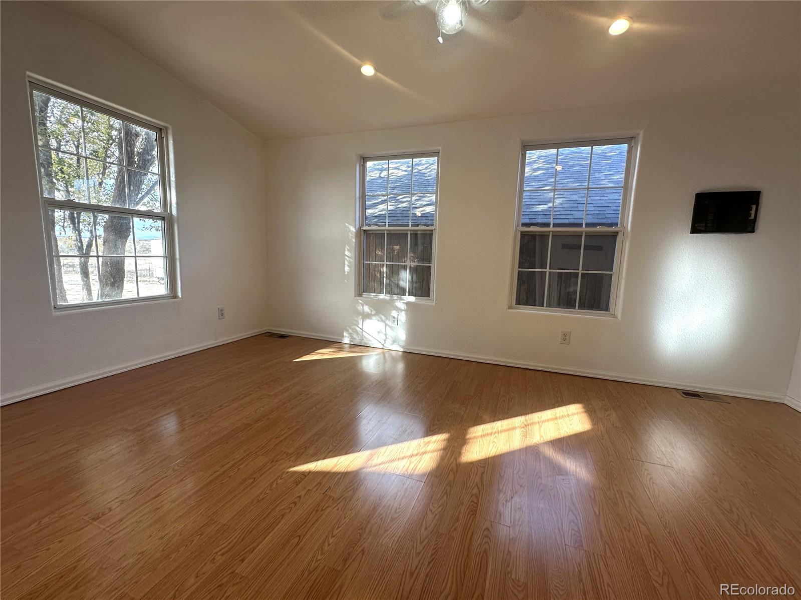 MLS Image #11 for 2831  overton ,pueblo, Colorado