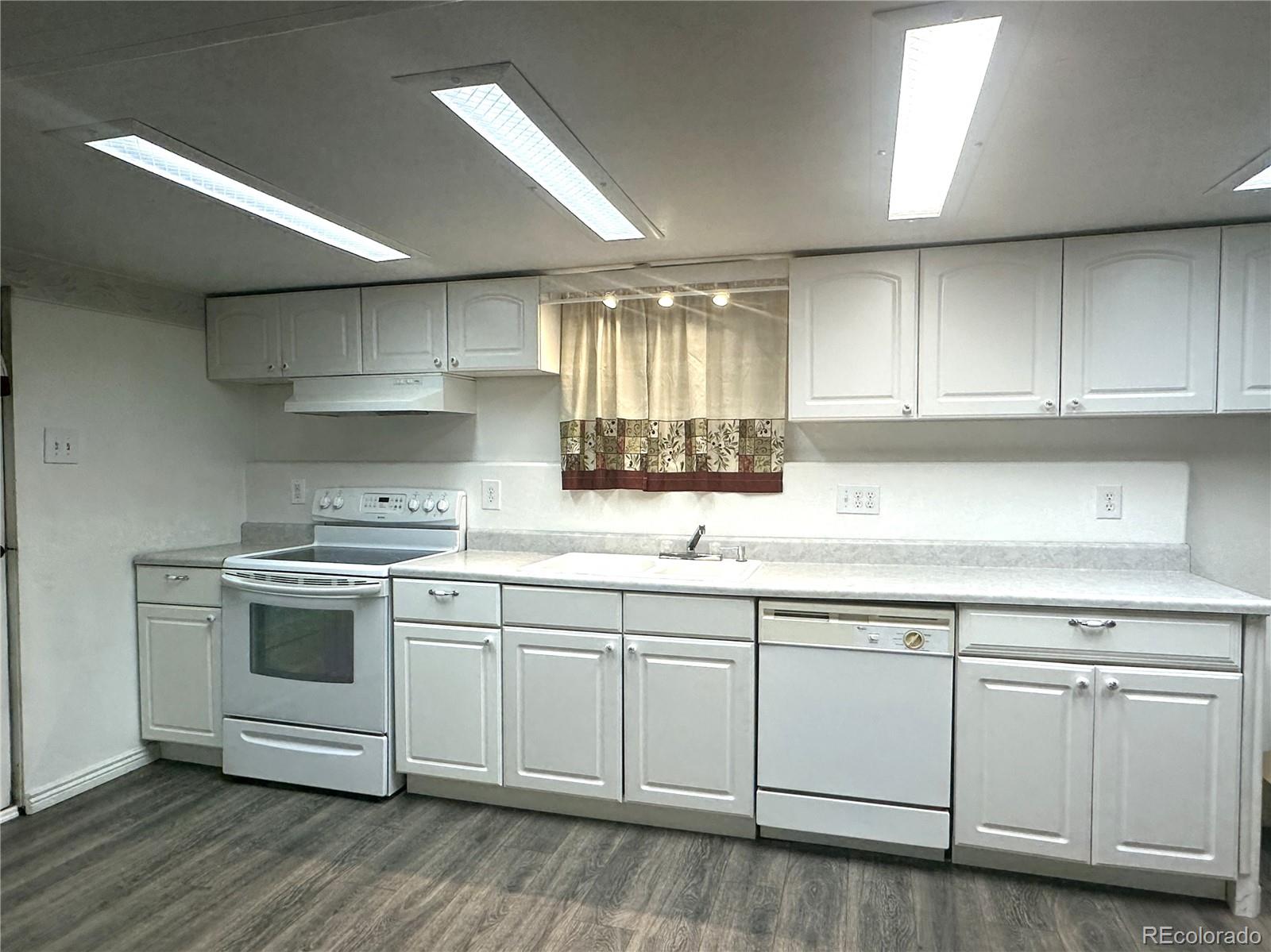 MLS Image #22 for 2831  overton ,pueblo, Colorado