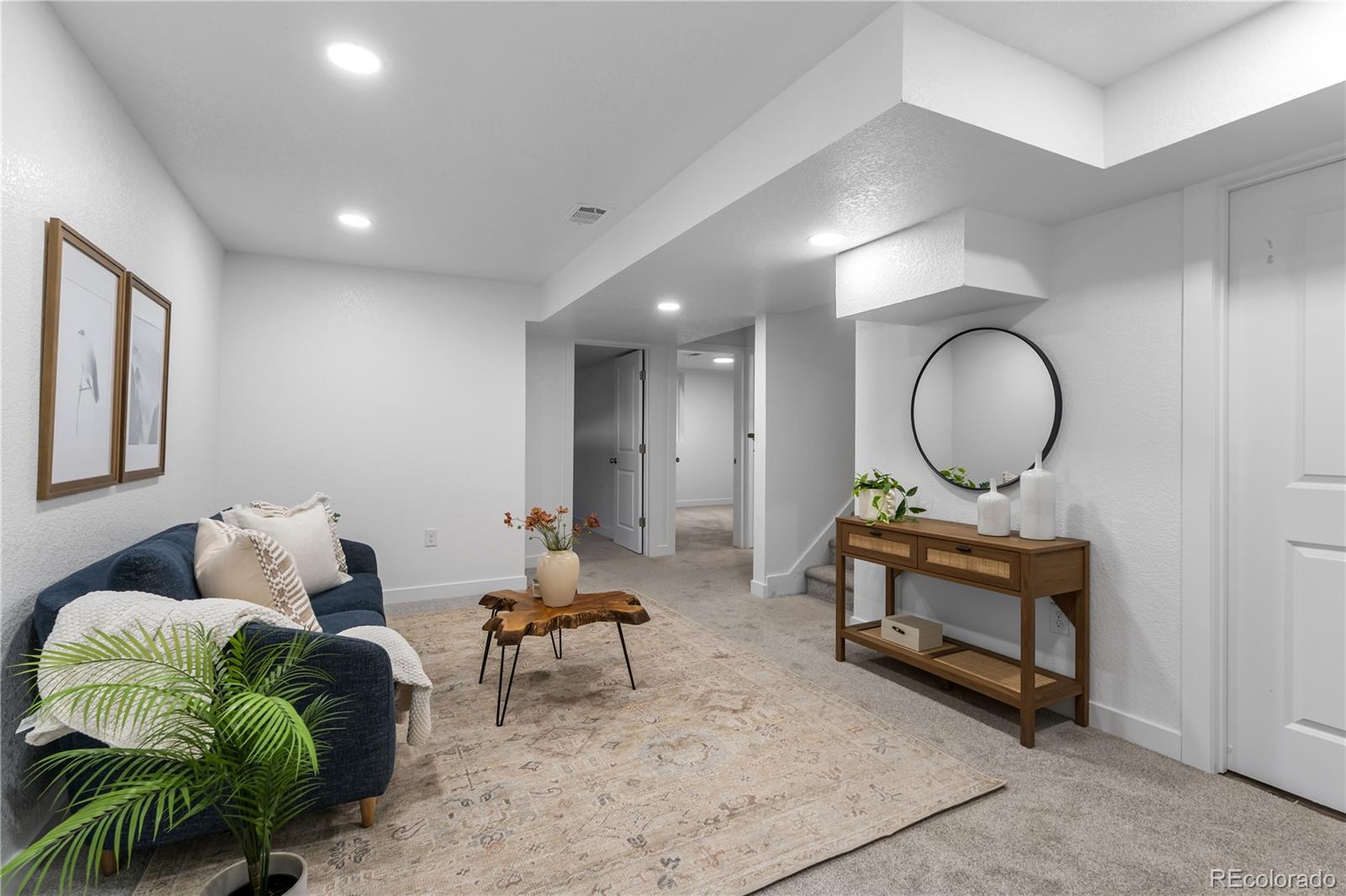 MLS Image #13 for 7210  alan drive,denver, Colorado