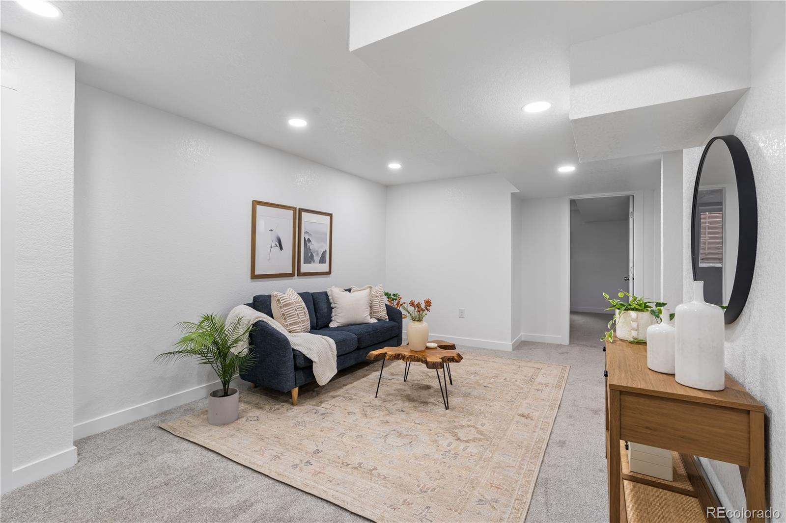 MLS Image #14 for 7210  alan drive,denver, Colorado