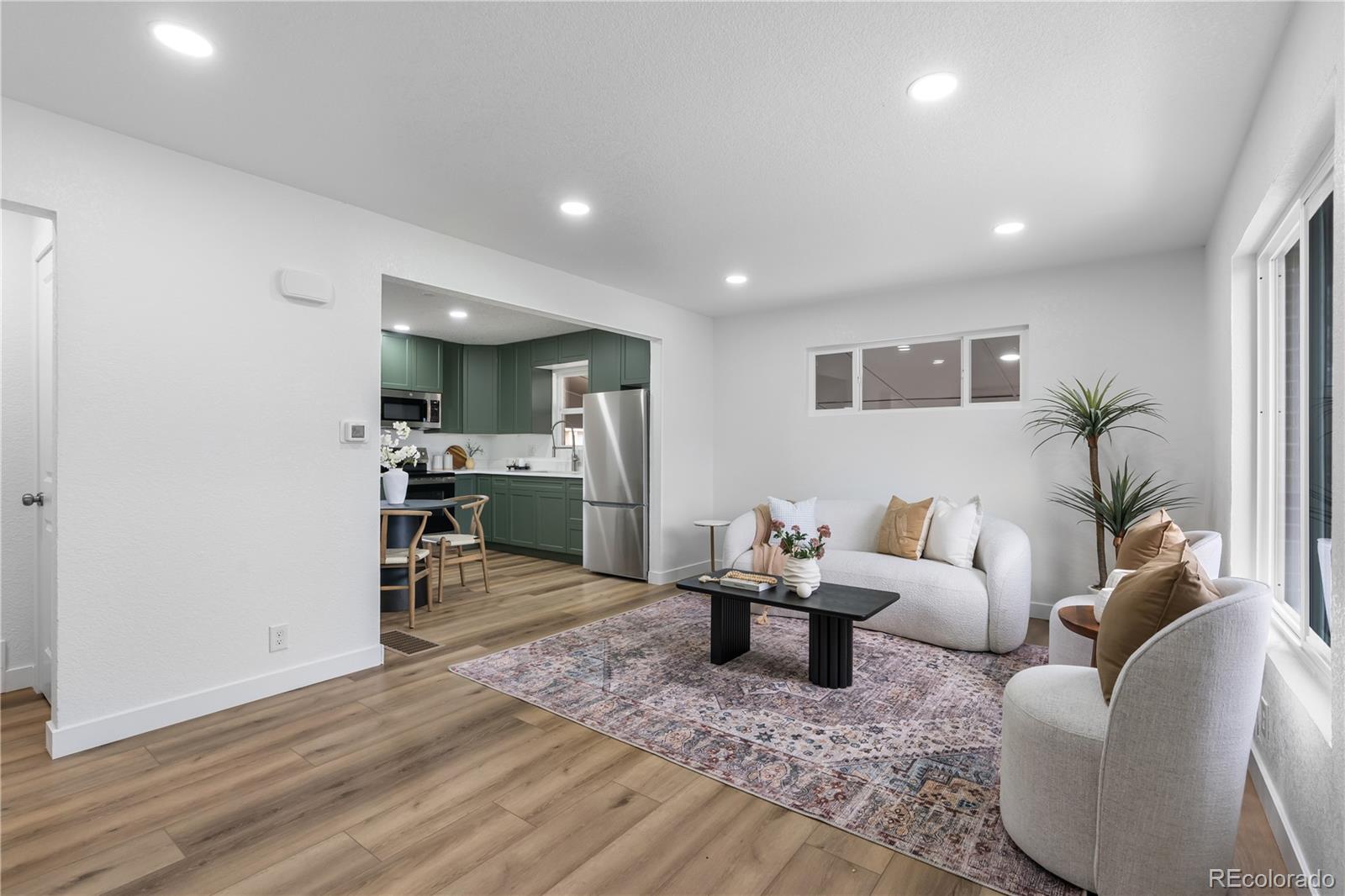 MLS Image #2 for 7210  alan drive,denver, Colorado