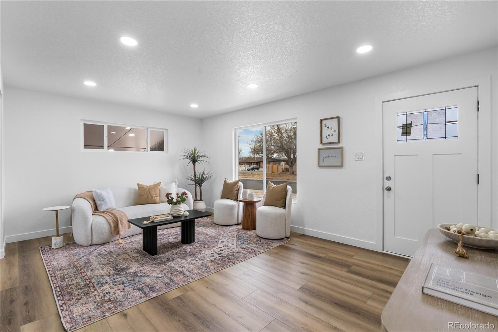 MLS Image #3 for 7210  alan drive,denver, Colorado