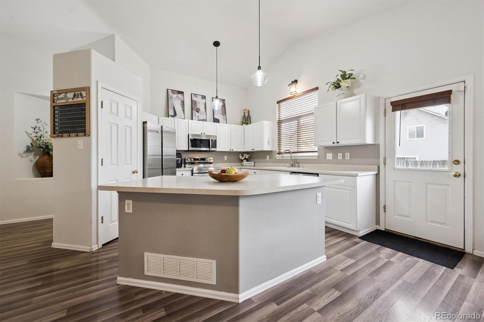 MLS Image #14 for 11651  oswego street,commerce city, Colorado