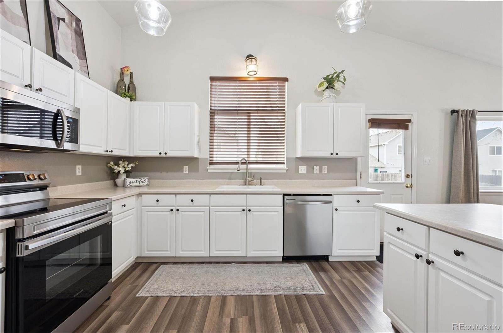 MLS Image #18 for 11651  oswego street,commerce city, Colorado